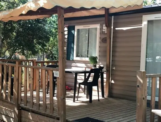 Deluxe Karavan