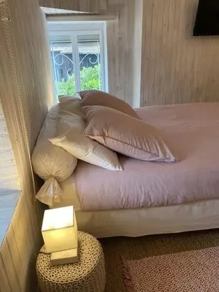 Family Dört Kişilik Oda, 2 Çift Kişilik Yatak (Lily)