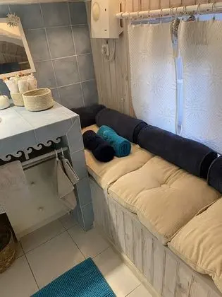 Tek Büyük Yataklı Oda (Romane)