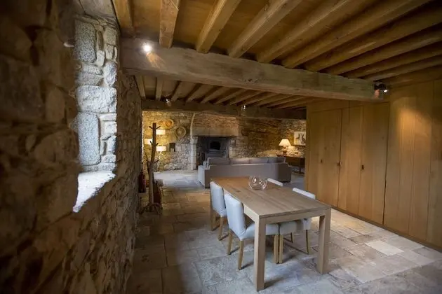 Kır Evi (3 Licorne)