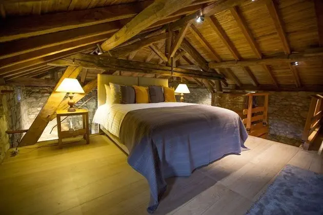 Kır Evi (3 Licorne)