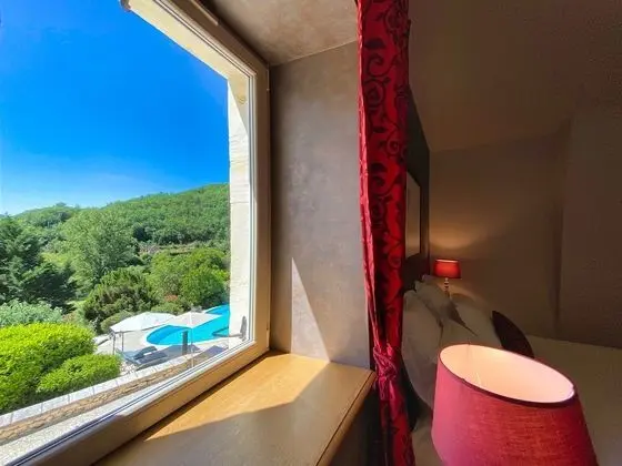 Tek Büyük Yataklı Oda (La Roque Gageac)