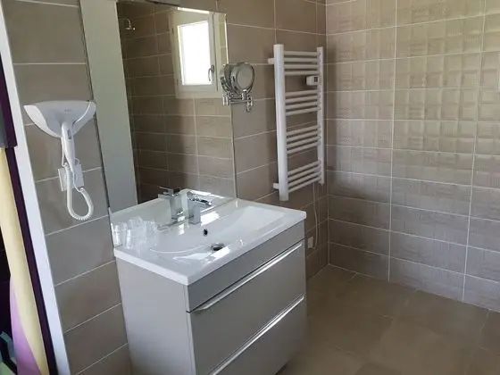 Standard Stüdyo, Banyolu/Duşlu, Bahçe Manzaralı