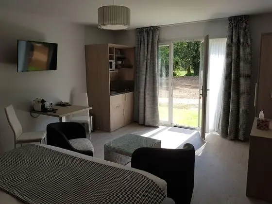 Standard Stüdyo, Banyolu/Duşlu, Bahçe Manzaralı