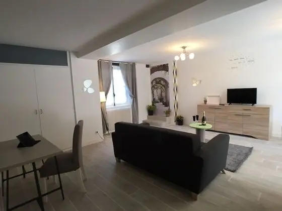 Executive Apart Daire, Sigara İçilmez