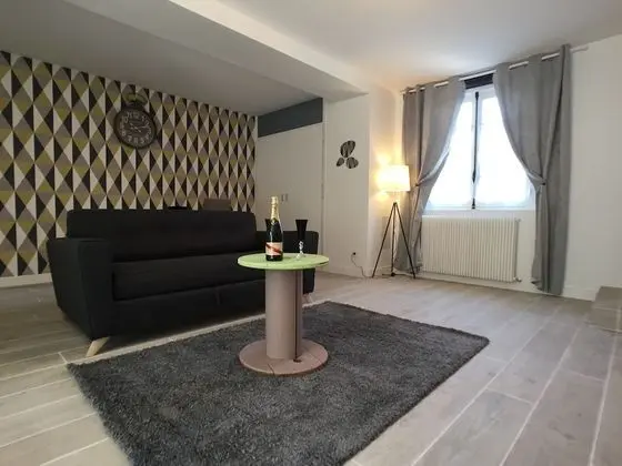 Executive Apart Daire, Sigara İçilmez