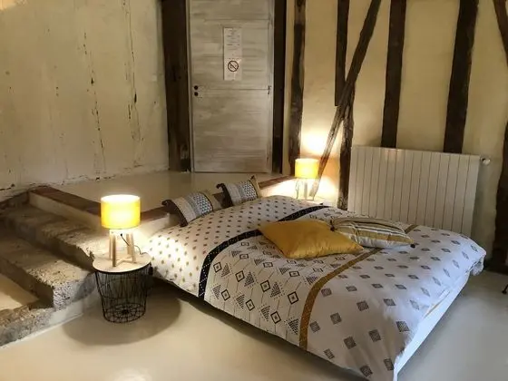 Üç Kişilik Oda, Banyolu/Duşlu (Coquelicot)