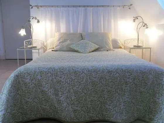 Tek Büyük Yataklı Oda (Becassine)