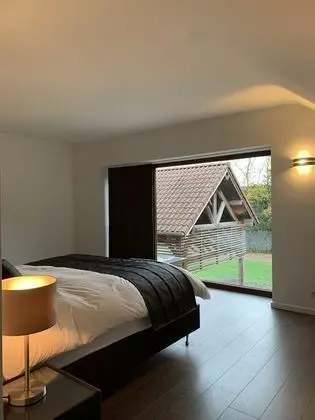 Luxury Tek Büyük Yataklı Oda, Özel Banyo, Bahçe Manzaralı