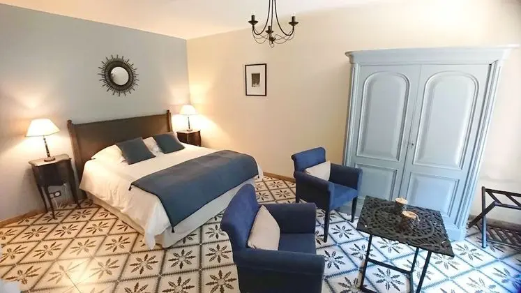 Family Oda (Bohème Chic)