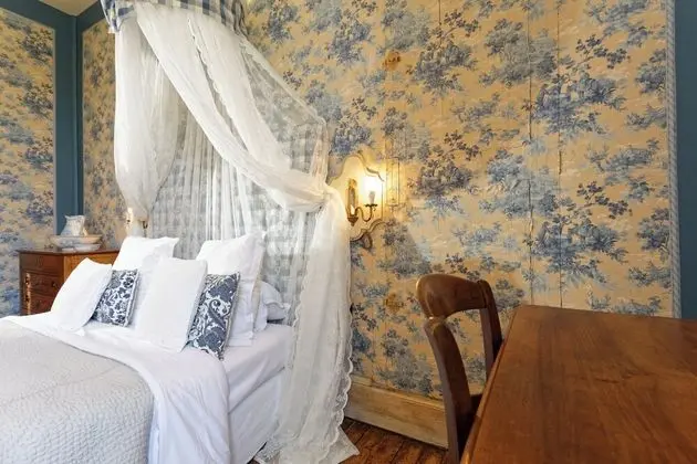 Tek Büyük Yataklı Oda (Chambre Bleue)