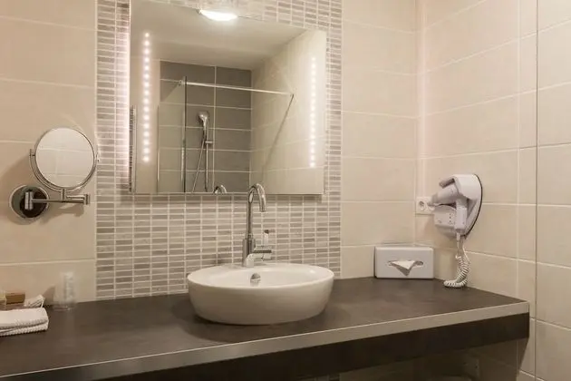 Classic Tek Büyük Yataklı Oda