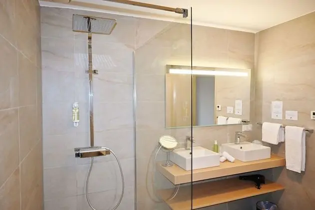 Superior Tek Büyük Yataklı Oda