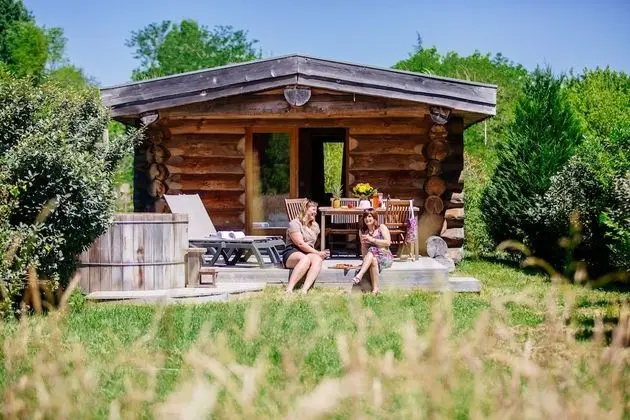 Kulübe, Birden Çok Yatak, Sigara İçilmez (Cabane de Trappeur avec spa)