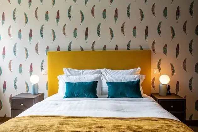 Büyük Yataklı Tek Kişilik Oda