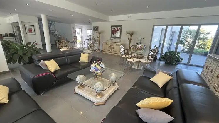 Tek Büyük Yataklı Oda (Roxane)