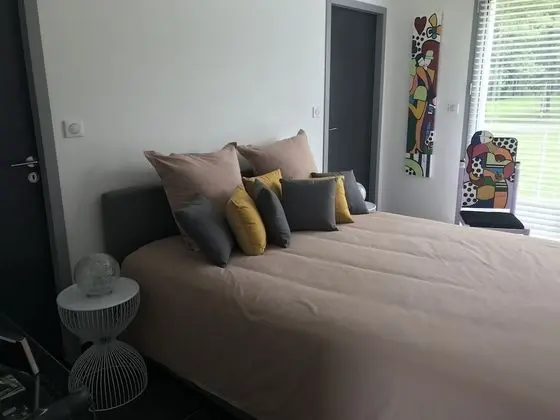 Tek Büyük Yataklı Oda (Roxane)