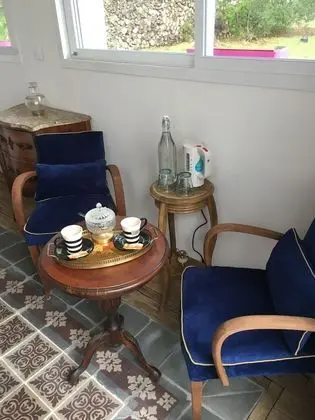Royal Oda, 1 Büyük (Queen) Boy Yatak, Sigara İçilmez, Park Manzaralı