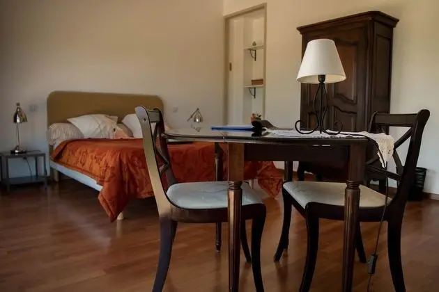 Tek Büyük Yataklı Oda (Les genièvres)