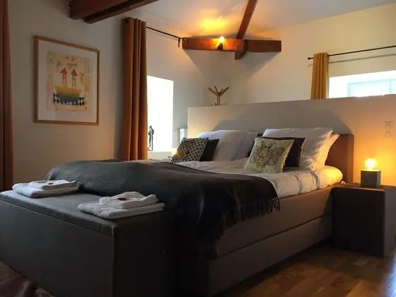 Deluxe Tek Büyük Yataklı Oda (Amour)