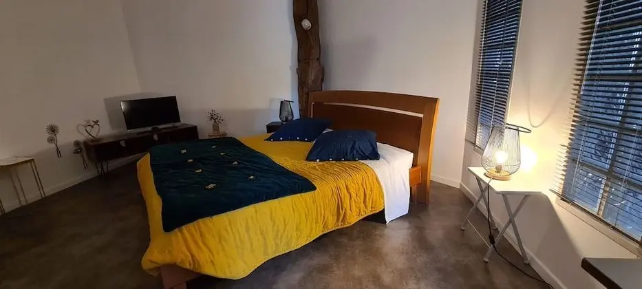 Tek Büyük Yataklı Oda