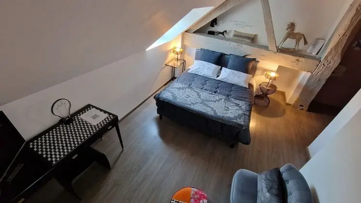 Tek Büyük Yataklı Oda, Sigara İçilmez