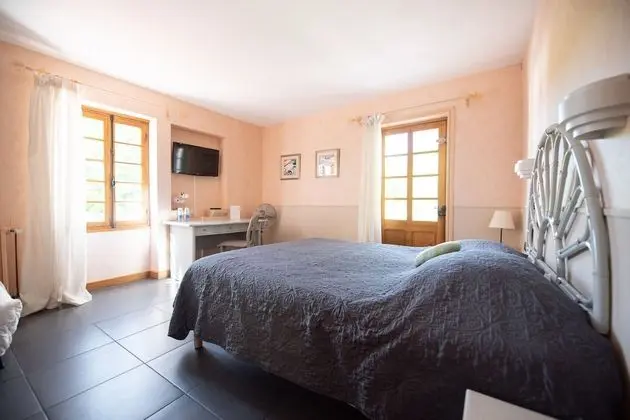 Luxury Tek Büyük Yataklı Oda