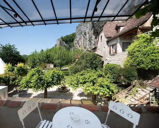 Luxury Tek Büyük Yataklı Oda