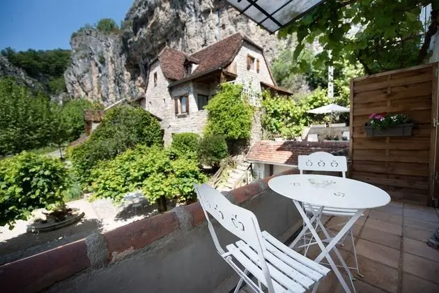 Luxury Tek Büyük Yataklı Oda