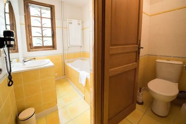 Luxury Tek Büyük Yataklı Oda