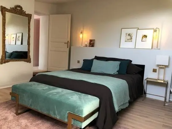 Süit (Cyprès et Acacias)