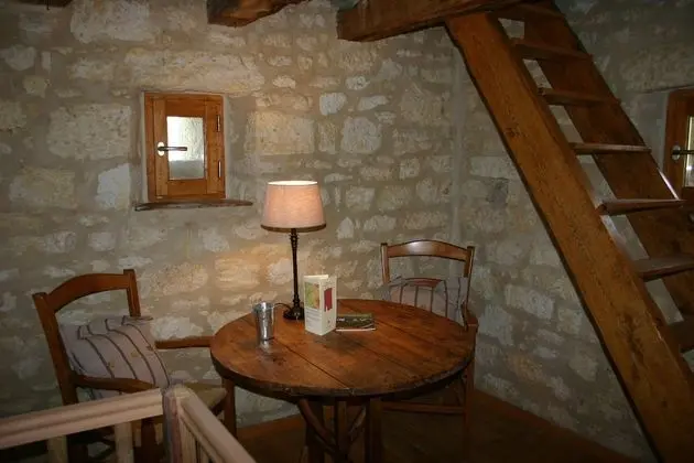 Standard Tek Büyük Yataklı Oda (Pigeonnier)