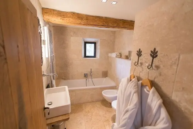 Deluxe Tek Büyük veya İki Ayrı Yataklı Oda