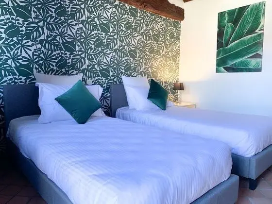 İki Ayrı Yataklı Oda