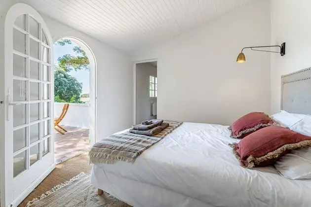 Deluxe Ev, Banyolu/Duşlu (Maison des Pins)