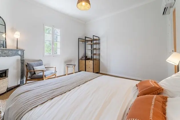 Deluxe Ev, Banyolu/Duşlu (Maison des Pins)