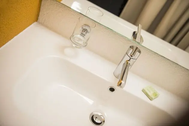 Economy Tek Kişilik Oda (shared bathroom)