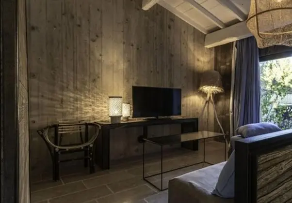 Deluxe Tek Büyük veya İki Ayrı Yataklı Oda