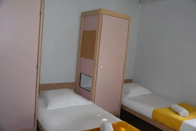 Economy Ortak Ranzalı Oda, 1 Yatak Odası