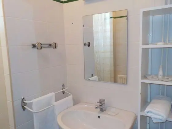 Economy Ortak Ranzalı Oda, 1 Yatak Odası