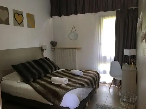 Tek Büyük veya İki Ayrı Yataklı Oda