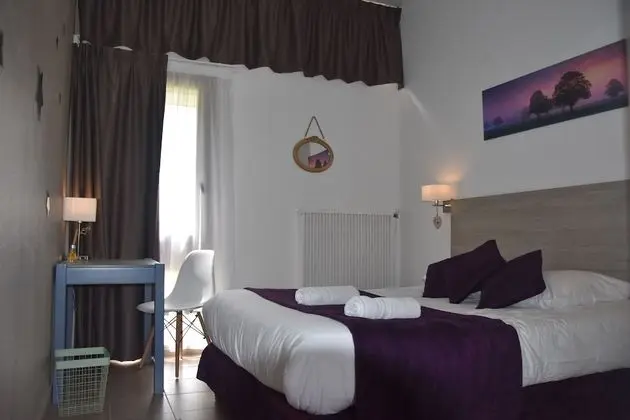 Tek Büyük veya İki Ayrı Yataklı Oda