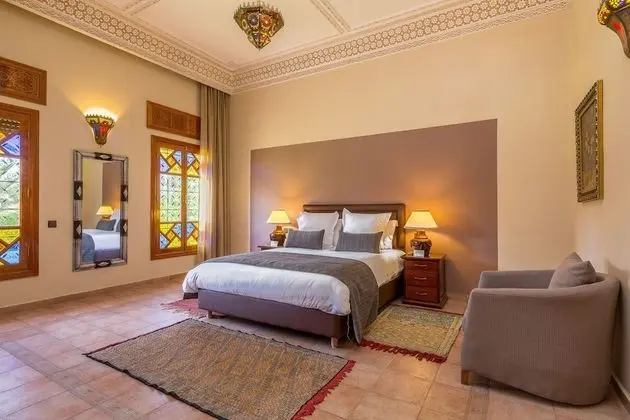Villa, 7 Bedrooms, heated pool (Villa de Prestige + Bungalow)