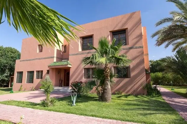 Villa, 7 Bedrooms, heated pool (Villa de Prestige + Bungalow)