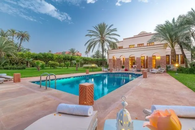 Villa, Birden Çok Yatak Odası (Villa de Maître + Bungalow)