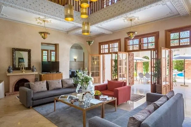 Villa, Birden Çok Yatak Odası (Villa de Maître + Bungalow)