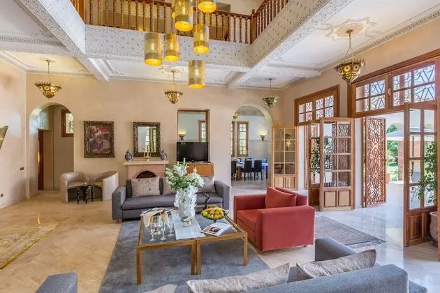 Villa, Birden Çok Yatak Odası (Villa de Maître + Bungalow)