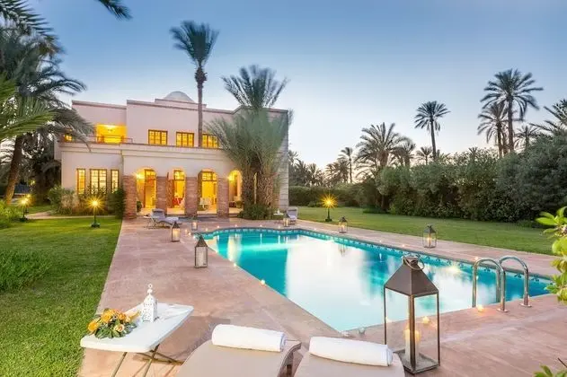 Villa, Birden Çok Yatak Odası (Villa de Maître + Bungalow)