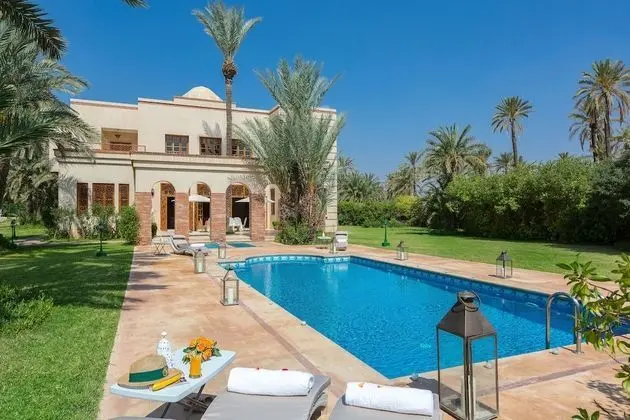 Villa, Birden Çok Yatak Odası (Villa de Maître + Bungalow)