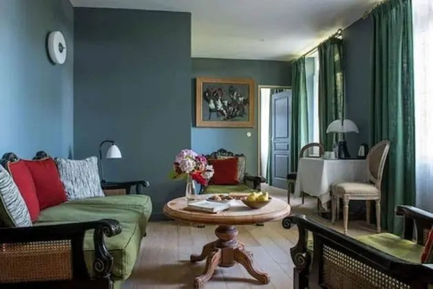 Comfort Tek Büyük veya İki Ayrı Yataklı Oda (Grand)